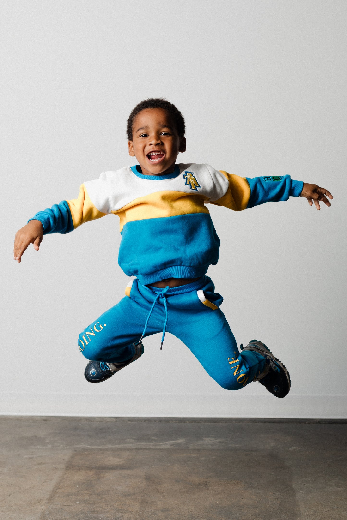 AGGIE UNISEX KIDS CREW SWEATSUITS